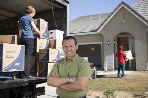 Local removals support for flats and houses in Hornchurch