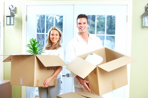 Unpacking services helping a Hornchurch household settle in